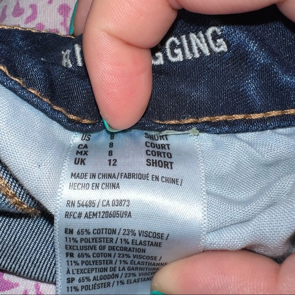 Hi rise jeggings- slight distressing - Picture 5 of 6